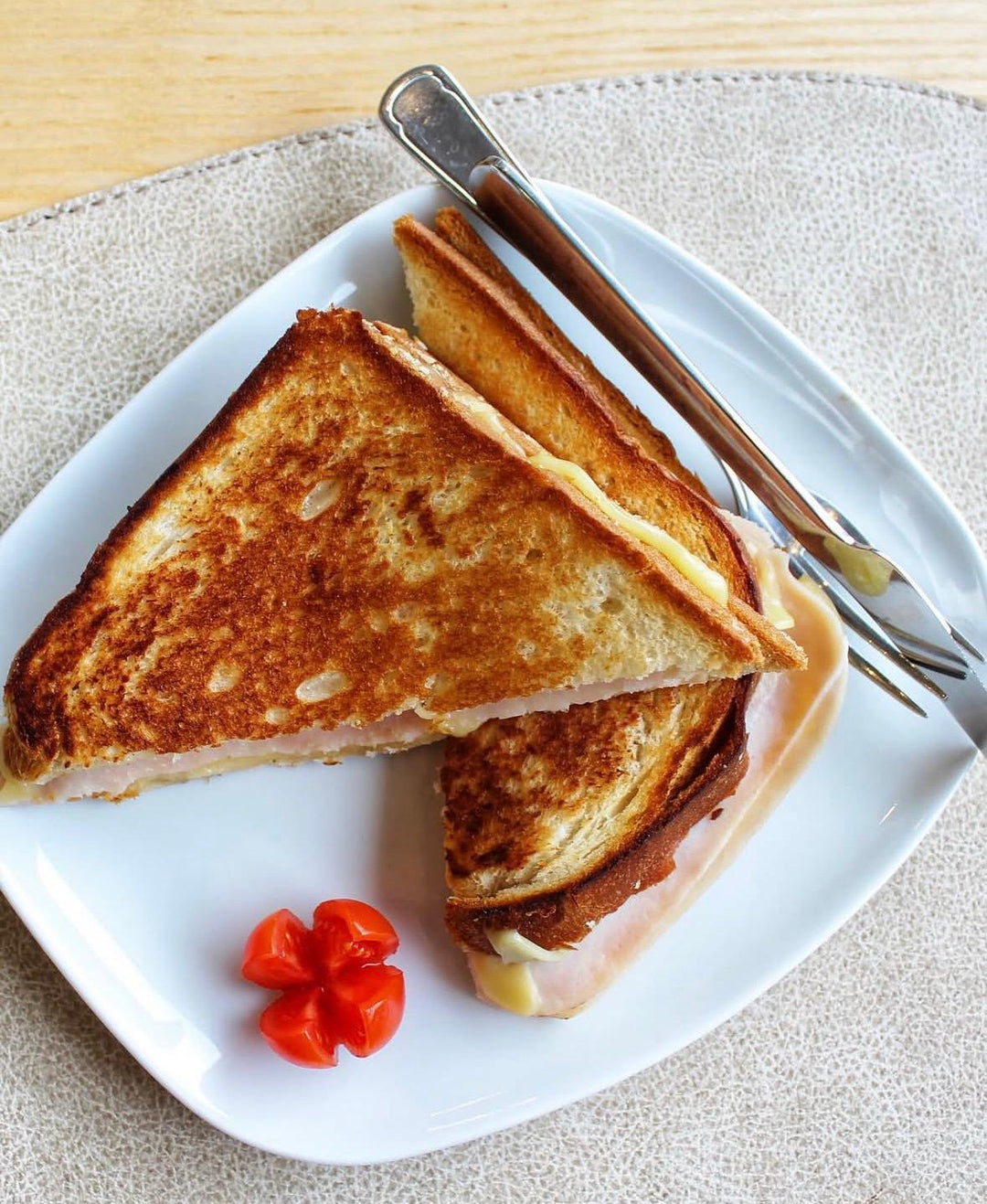 SANDWICHES Y CLUB'S